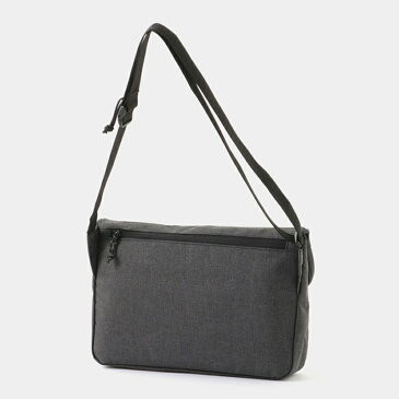 Columbia(コロンビア) THIRD BLUFF L SIZE SACOCH(サード ブラフ Lサイズ サコッシュ) 4L 011(BLACK HEATHER) PU8328