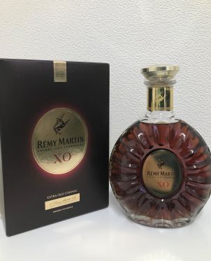 ~[ }^ XO@ 40 700ml  sip REMY MARTIN XO 40 700ml