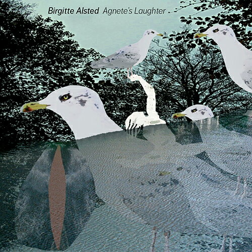 ビルギッテ・アルステット - Birgitte Alsted (1942-)・アウネーテの娘・悲歌 V・ベレッテルビルギッテ・アルステット - Birgitte Alsted (電子楽器、ヴォーカル)録音: 1997、 2004、 DIEM、 Aarhus、 Denmark・メランコリアラスムス・シェアフ・キョラー - Rasmus Schjaerff Kjoller (アコーディオン)録音: 27 September 2012、 Royal Danish Academy of Music、 Copenhagen、 Denmarkデンマークにおける電子音響音楽のパイオニアであるブリジット・アルステッド(1942-)。彼女は自らの音楽のために、文学や詩など様々な分野からインスピレーションを得ています。このアルバムに収録された4つの作品も、ドラマティックな音響を備えた音の建築物として高く評価されることでしょう。以下、アンデルセンの詩に基づいた「アウネーテの娘」、魔法陣からインスピレーションを得た「メランコリア」、ピアニストであった彼女の母に捧げられた「悲歌」、コペンハーゲンの教会の鐘をサンプリングした「ベレッテル」の4曲です。