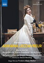 曲目・内容フランチェスコ・チレア（1866-1950）●歌劇《アドリアーナ・ルクヴルール》4幕のオペラ（1902）台本： アルトゥーロ・コラウッティ（1851-1914）ウジェーヌ・スクリーブ＆エルネスト・ルグヴェの戯曲『アドリエンヌ・ルクヴルール』による舞台は18世紀初頭のパリ。花形女優アドリアーナ・ルクヴルールはその優柔不断な恋人マウリツィオ（ザクセン伯）を巡って、やはり彼を慕うブイヨン公爵夫人と激しい恋のさや当てを繰り広げます。やがて病を得て病床に伏せるアドリアーナにマウリツィオからという見舞いの小箱が届けられますが…アーティスト（演奏・出演）アドリアーナ・ルクヴルール … マリア・ホセ・シーリ（ソプラノ）マウリツィオ … マルティン・ミューレ（テノール）ブイヨン公爵夫人 … クセーニア・ドゥドニコヴァ（メゾ・ソプラノ）ブイヨン公爵 … アレッサンドロ・スピーナ（バス）ミショネ … ニコラ・アライモ（バリトン）シャズイユの修道院長 … パオロ・アントニェッティ（テノール）キノー … ダヴィデ・ピーヴァ（バス）ポワソン … アントニオ・ガレス（テノール）執事 … ミケーレ・ジャンクイント（バス）ジュヴノ嬢 … キアラ・モジーニ（ソプラノ）ダンジュヴィル嬢 … ヴァレンティーナ・コロ（ソプラノ）フィレンツェ五月音楽祭管弦楽団＆合唱団（合唱指揮： ロレンツォ・フラティーニ）指揮： ダニエル・ハーディング演出： フレデリック・ウェイク＝ウォーカー美術： ポリーナ・リーファース衣装： ジュリア・カタリーナ・ベルント照明： マルコ・ファウスティーニ振付： アンナ・オリホーヴァヤ映像監督： ティツィアーノ・マンチーニレコーディング2021年4月27日・30日フィレンツェ五月音楽祭歌劇場（イタリア）その他の仕様など収録時間 143分音声 イタリア語PCMステレオ2.0/Dolby Digital 5.1（DVD）字幕 日本語・イタリア語・英語・ドイツ語・フランス語・韓国語画角 16/9　NTSC All Regionその他DVD … 片面二層ディスク商品番号：2.110737チレア（1866-1950）：歌劇《アドリアーナ・ルクヴルール》 ［マリア・ホセ・シーリ（ソプラノ）／マルティン・ミューレ（テノール）／クセーニア・ドゥドニコヴァ（メゾ・ソプラノ） 他／指揮: ダニエル・ハーディング／フィレンツェ五月音楽祭管弦楽団＆合唱団］DVD日本語字幕付き 発売日：2022年09月23日 NAXOS［DVD］ハーディング《アドリアーナ・ルクヴルール》でフィレンツェ五月音楽祭デビュー！18世紀初頭、フランス演劇の殿堂コメディ・フランセーズで活躍した大女優アドリエンヌ・ルクヴルールの後半生の実話をもとに、作家スクリーヴが盟友ルグヴェとの共作で戯曲化（1849）。歌劇《アドリアーナ・ルクヴルール》は、その戯曲にもとづいたアルトゥーロ・コウラッティの台本にフランチェスコ・チレアが作曲し1902年にミラノで初演され、好評を博しました。本作がフィレンツェ五月音楽祭でのオペラの指揮デビューとなるダニエル・ハーディングを迎え、ウルグアイ出身のソプラノ、ホセ・マリア・シーリがその力強い美声で、芸術家としての誇りと愛の悩みに揺れ動くヒロインの心情を切々と歌い上げます。恋敵のブイヨン公爵夫人役は、これを当たり役とするウズベキスタン出身のメゾ・ソプラノ、クセーニア・ドゥドニコワ。ヒロインと丁々発止のやり取りを迫力たっぷりに演じます。二人の女性に愛され戸惑うマウリツィオ役をものの見事に演じるマルティン・ミューレ、ペーソス溢れる演技歌唱が胸にしみるミショネ役のニコラ・アライモら男声役も実力派を揃えた万全の布陣。フィレンツェ五月音楽祭のオーケストラと歌唱陣を導くハーディングの俊敏なタクトが、フレデリック・ウェイク＝ウォーカーのシックな舞台作りと相まって憂愁を帯びた美しい旋律に溢れるチレアの傑作歌劇を情感豊かに描き尽くします。作曲家検索リンク（このタイトルに収録されている作曲家）チレア関連商品リンク国内仕様盤 Blu-rayNYDX-50246輸入盤 Blu-rayNBD0153V