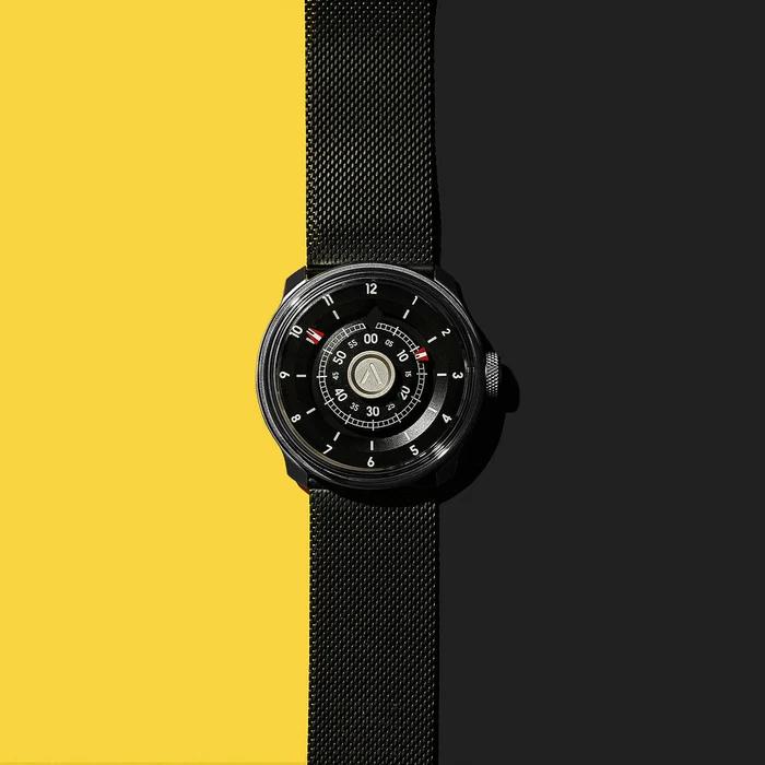 AISION アイシオン　NGIZED - Layer-0 Suspended Dial - Black Case