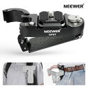 【P10倍+5%引クーポン】NEEWER バックパックカメラクリップマウント カメラホルスター 角型QRプレート/アップグレード安全ラッチ クイックリリース カメラベルトクリップ バックパックストラップマウント クランプホルダー Peak Design PD用 QRシステム DSLRカメラ GP67