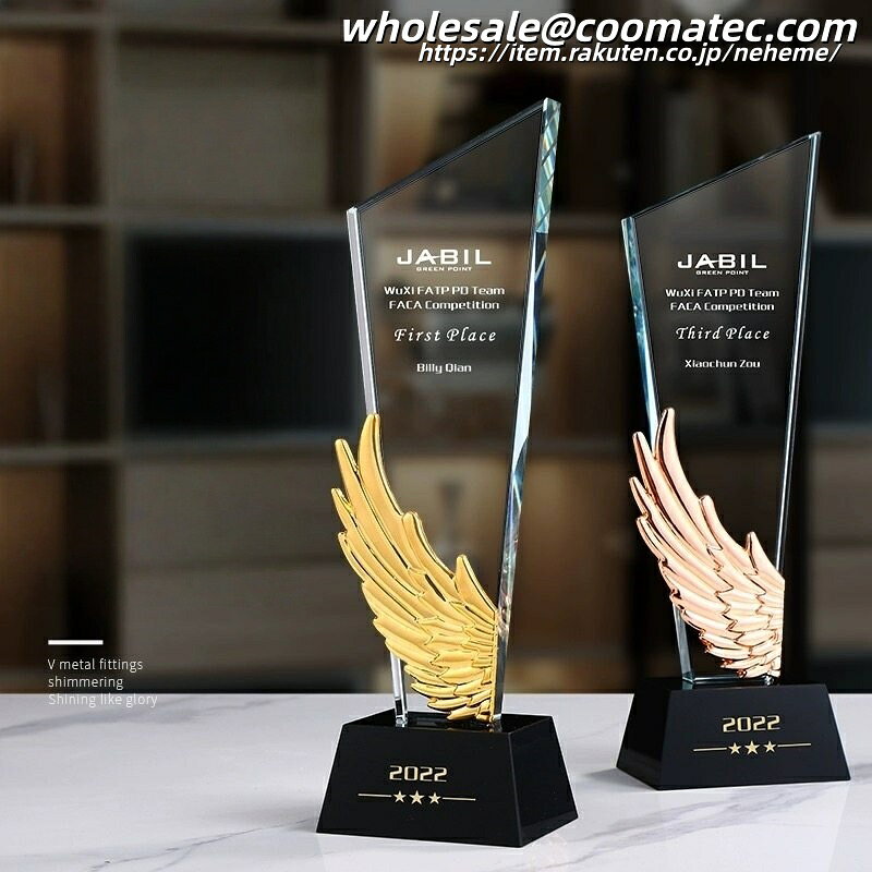 クリスタルトロフィー ゴルフ ボール クラブ 打ち ホール 穴 入れ 打数 競う 球技 若い 世代 人気 スポーツ 世代 楽しめる コミュニケーションスポーツ 競技人口 会社 同僚 グループ ゴルフコンペ トロフィー 楯（盾）ホールインワン記念品 集め