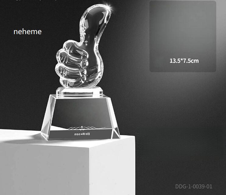 いいね！トロフィー クリスタルトロフィー 卒業 退職等各種記念品 大会 勤続 功労等各種表彰 オリジナル 誕生日 母の日 父の日 プレゼント 敬老の日 卒団記念品 Good賞 チーム雛形用 監督 コーチ お遊戯会 激励賞 U12 少年サッカー大会 オブ・ザ・イヤー 受賞店舗