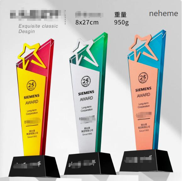 Rakuten - クリスタルトロフィー 社長賞 記念品 指導者 ソフトボール 表彰 感謝 スポーツ少年団 ソフトボール部 代表取締役社長 クリスタル 監督賞 サッカーボールのイラスト 佳作 文学賞 Winter Games スピーチコンテスト カラオケ大会 ゴルフ サッカー大会 2026大会