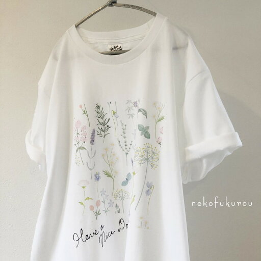 ボタニカルプリント ゆるっと Tシャツ レディースサイズ ボタニカルプリント ゆるっと Tシャツ レディースサイズ