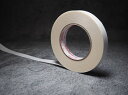 DF8320K 20mm【トーヨーケム フイルム基材 強弱タイプ両面テープ DF8320K 20mm幅×50m巻 1本】POP広告の固定用、ポスター等掲示物の固定用としてお薦め