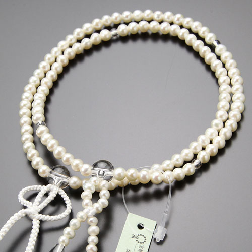 【数珠袋付き】浄土真宗 数珠 女性用 8寸 淡水パール 本水晶 正絹房【本式数珠 京念珠 京都 108玉 門徒 真宗 二連 八寸 淡水真珠 6月の誕生石 葬式 葬儀 法事 法要 お墓参り 白 ホワイト マイ数珠 IM 2000400300524】【送料無料】