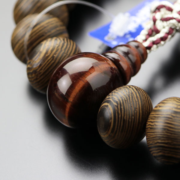 数珠 男性用 山田念珠堂 22玉 みかん玉 鉄刀木(艶消し) 赤虎目石 十字結び 釈迦凡天房【略式数珠 梵天房 日本製 天然木 銘木 レッドタイガーアイ 虎眼石 葬儀 お通夜 法要 贈り物 マイ数珠 MD RD IM 2000100401637】【数珠袋付き】【送料無料】