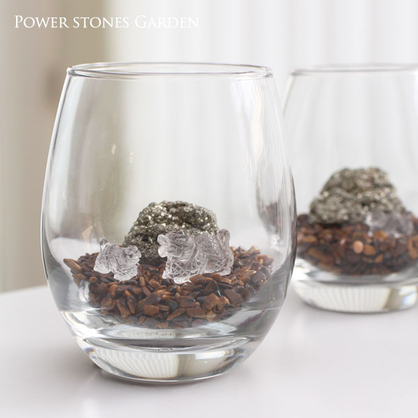 ≪選べる2タイプ≫（グラス+水晶 龍 カービング＋パイライト＋さざれ石）セット Power Stones Garden