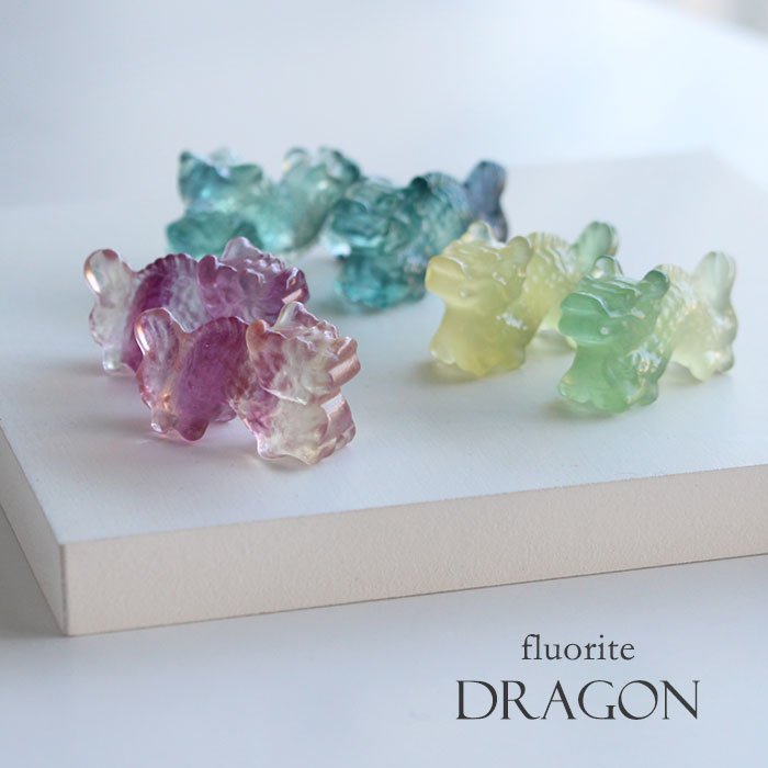 フローライト 龍 カービング 1個販売 約5グラム  パワーストーン 天然石 ...