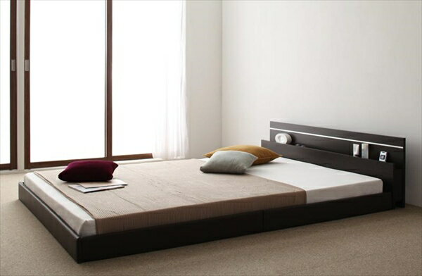 ずっとここに居たくなる。こだわりのシンプルモダンベッド。モダンライト・コンセント付き国産連結フロアベッド。最大幅280cm！みんなでゆったり広々ベッド！ 商品名 モダンライト・コンセント付き国産フロアベッド JOINT WIDE ジョイント...