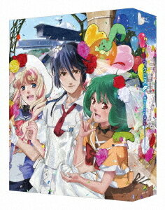 ご注文前に必ずご確認ください＜商品説明＞「マクロス」シリーズ40周年/「マクロスF」15周年と記念すべき節目に「マクロスF」TVシリーズBlu-ray Boxが発売! 本編映像は河森正治総監督の監修によるデジタルリマスター作業を実施した「ゼントラ盛りBlu-ray BOX」バージョンを収録! ——西暦2059年。超長距離移民船団マクロス・フロンティアに、マクロス・ギャラクシー船団出身のトップ・シンガー、シェリル・ノームがコンサートのために来艦する。そんなシェリルに憧れる女子高生、ランカ・リーは、念願だったシェリルのコンサートに急ぐ途中、パイロット養成コースの高校生、早乙女アルトと出会う。そんな中、突如フロンティアは未知なる敵と遭遇。しかも敵は地球人でも異星人でもなく、未知の宇宙生物だった! 強力な攻撃能力により、次々とダメージを受ける新統合軍部隊・・・。やがて宇宙生物は市民たちの居住エリアに侵入。平和な宇宙船の中も、ひとたび戦闘状態となれば、人工的な環境制御が停止してしまう危険性をはらんでいるのだ。事態の収拾に向け、ランカのたった一人の身よりである兄・オズマ率いる特殊軍事部隊S.M.SのVF-25部隊が出動する。はたして、宇宙生物の目的は? そしてマクロス・フロンティアの運命は・・・!? TVシリーズ全25話収録。第1話は、2007年12月放映版 (デカルチャーエディション)、完全版 (ヤックデカルチャーエディション) ともに収録。第25話は全長版を収録。特典ディスク (約70分) 付き。特製ブックレット (32P予定) 封入。キャラクターデザイン〈江端里沙〉描き下ろし収納ケース。＜収録内容＞マクロスF#01 クロース・エンカウンター#02 ハード・チェイス#03 オン・ユア・マークス#04 ミス・マクロス#05 スター・デイト#06 バイバイ・シェリル#07 ファースト・アタック#08 ハイスクール・クイーン#09 フレンドリー・ファイア#10 レジェンド・オブ・ゼロ#11 ミッシング・バースデー#12 ファステスト・デリバリー#13 メモリー・オブ・グローバル#14 マザーズ・ララバイ#15 ロスト・ピース#16 ランカ・アタック#17 グッバイ・シスター#18 フォールド・フェーム#19 トライアングラー#20 ダイアモンド・クレバス#21 蒼のエーテル#22 ノーザン・クロス#23 トゥルー・ビギン#24 ラスト・フロンティア#25(最終話) アナタノオト＜全長版＞＜アーティスト／キャスト＞保志総一朗(演奏者)　遠藤綾(演奏者)　中島愛(演奏者)　神谷浩史(演奏者)　福山潤(演奏者)　桑島法子(演奏者)　小西克幸(演奏者)　豊口めぐみ(演奏者)　大川透(演奏者)　小林沙苗(演奏者)　三宅健太(演奏者)　井上喜久子(演奏者)　西村知道(演奏者)　杉田智和(演奏者)　仲達(演奏者)＜商品詳細＞商品番号：BCXA-1810Animation / Macross F (Macross Frontier) Blu-ray Box [Limited Release]メディア：Blu-ray収録時間：600分リージョン：freeカラー：カラー発売日：2023/03/24JAN：4934569368102マクロスF[Blu-ray] Blu-ray Box [特装限定版] / アニメ2023/03/24発売