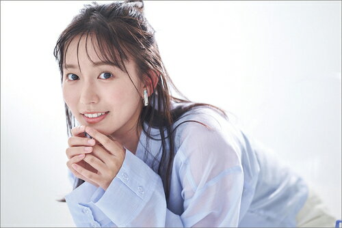 志田音々【2025年11月発売】[グッズ] [2026年カレンダー] / 志田音々