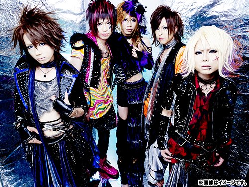 ご注文前に必ずご確認ください＜商品説明＞2011年、3ヶ月連続Singleリリース! 3曲入りCD+1曲入りmusic clip DVD。＜収録内容＞曲目未定＜アーティスト／キャスト＞MoNoLith(演奏者)＜商品詳細＞商品番号：MNCD-7MoNoLith / 3 Gatsu 2 Ka Sakura Iro. [w/ DVD Limited Release]メディア：CD発売日：2011/03/02JAN：49000002379003月2日、桜色。[CD] [DVD付初回限定盤] / MoNoLith2011/03/02発売