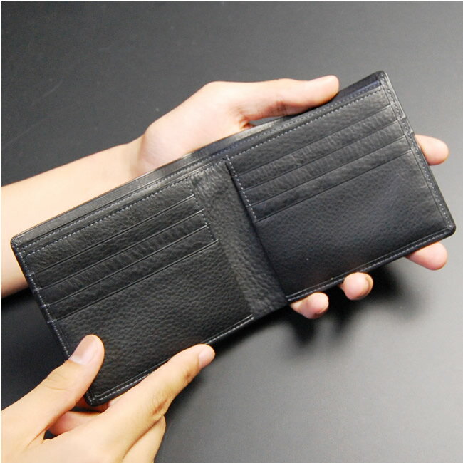 入荷待ち21年秋 財布 メンズ 二つ折り 日本製 二つ折り財布 小銭入れなし 本革 スリム 薄型 シュリンクレザー 革職人 至高の一品 紳士用 男性用 革 牛革 レザー ブランド Feson ブラック Wd春夏新作 財布 ケースバッグ 小物 ブランド雑貨 Insolite Guadeloupe