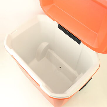 コールマン キャスター付きクーラーボックス COLEMAN 316 COOLER 65QT WHLD 3000006596 316シリーズ 大型 キャンプ アウトドア BBQ 釣り 部活 スポーツ グルキャン 連泊 タイヤ付き