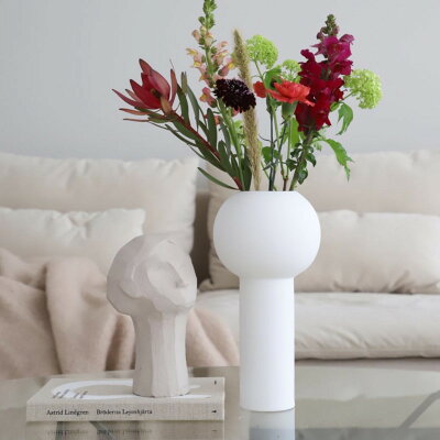 Design 32cm 花瓶 おしゃれ ピラー ホワイト フラワーベース Cooee 陶器 32cm 花瓶 北欧 おしゃれ 大型 大きい モダン Nest クーイー クーイーデザイン スウェーデン 北欧モダンなインテリア雑貨 Nest待望の大きいサイズです Design 32cm 花瓶 おしゃれ ピラー ホワイト フラワーベース Cooee 陶器 32cm 花瓶 北欧 おしゃれ 大型 大きい モダン Nest クーイー クーイーデザイン スウェーデン 北欧モダンなインテリア雑貨 Nest待望の大きいサイズです