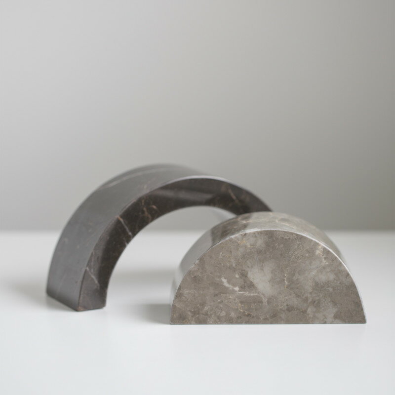 大理石 アーチ型 ブックエンド 2個セット ブラック オブジェ ブックスタンド ペーパーウェイト おしゃれ インテリア モダン 北欧 nestのサムネイル