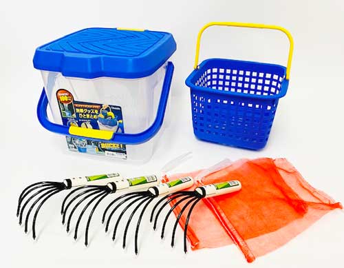 【潮干狩りを楽しもう!】潮干狩りバケツ木柄忍者熊手セットブルー クマデ 熊手 くまで 貝拾い 貝掘りすくいやすい レジャー砂場 宝探し 掘り出し道具 ジョレン ネット 潮干狩りグッズ 貝ジョレン 掃除 砂浜 アサリ ハマグリ貝 子供会 イベント