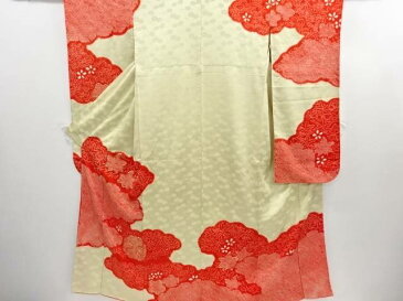 絞り 雲取に菊楓模様刺繍振袖【アンティーク】【中古】(リメイク・材料用)
