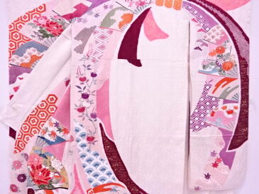 金箔絞り扇に草花・古典柄模様刺繍振袖【リサイクル】【中古】