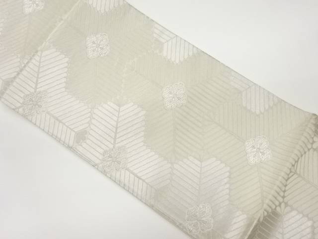 毘沙門亀甲に松葉・花菱模様織出し袋帯【リサイクル】【中古】【着】(prc)