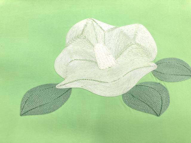 塩瀬椿模様刺繍開き名古屋帯（額縁仕立て）【アンティーク】【中古】【着】(prc)