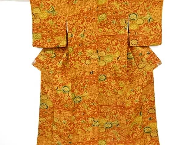 縮緬地 切りばめ風 花古典柄小紋着物【リサイクル】【中古】【着】
