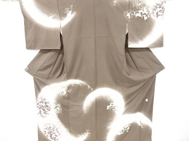 十日町「滝泰」謹製　おぼろ染め　草花模様手織り紬訪問着【中古】【着】