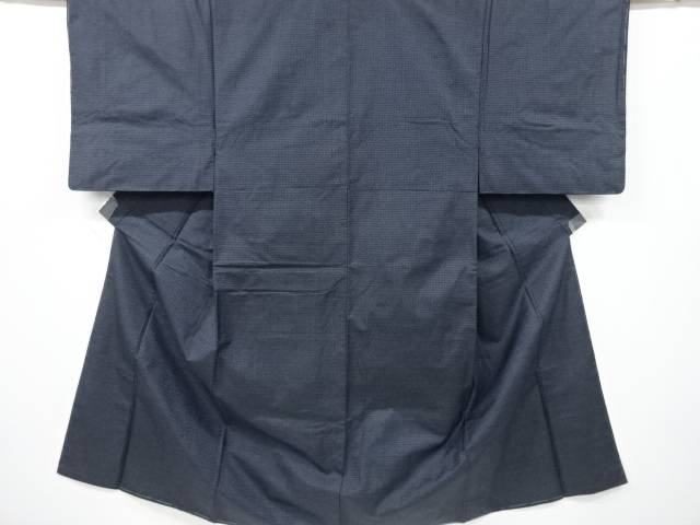 未使用品 本場泥大島紬100亀甲男物着物アンサンブル(韓国産)【着】