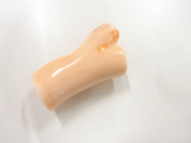 本珊瑚帯留め(11.95g)【アンティーク】【中古】【着】