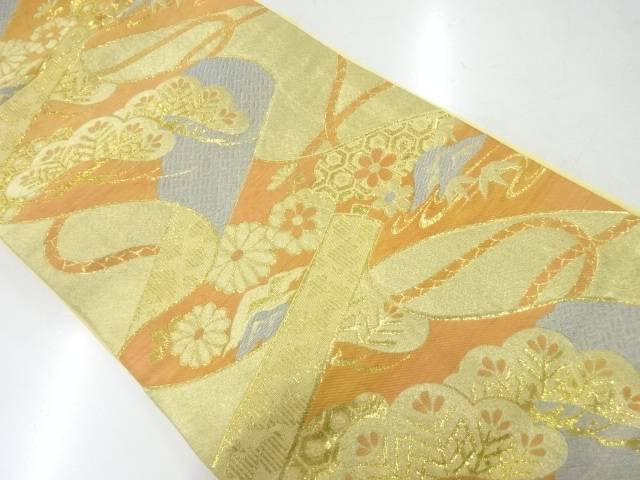 絵巻に松笹・菊模様織出し袋帯(材料)【アンティーク】【中古】【着】