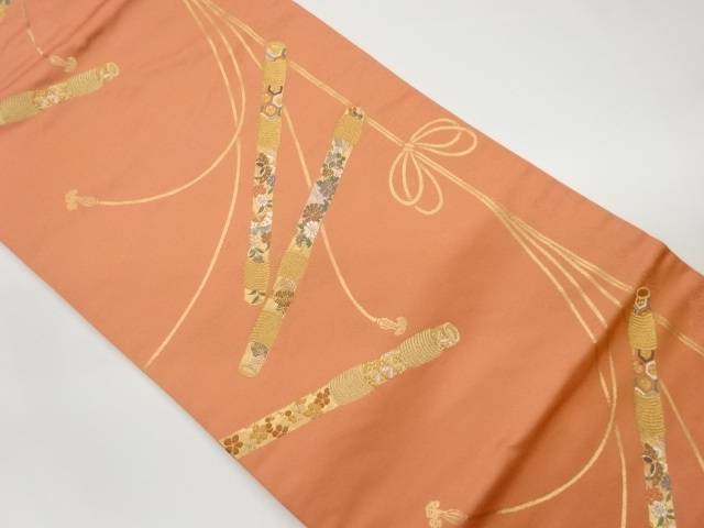 横笛に花々・蝶・古典柄模様織出し名古屋帯【中古】【着】
