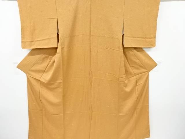 未使用品 仕立て上がり 橘模様織り出し一つ紋色無地着物【着】