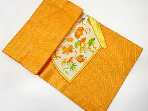 未使用品 扇面に鶴・宝尽くし模様刺繍名古屋帯【着】 未使用品 扇面に鶴・宝尽くし模様刺繍名古屋帯【着】