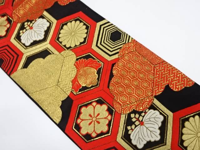 雲取りに花亀甲模様織り出し袋帯(着用可)【アンティーク】【中古】【着】