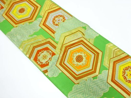重ね亀甲に華紋織り出し袋帯(着用可)【アンティーク】【中古】【着】 重ね亀甲に華紋織り出し袋帯(着用可)【アンティーク】【中古】【着】