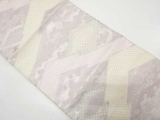 松皮菱に草花・松模様織り出し 袋帯【中古】【着】 松皮菱に草花・松模様織り出し 袋帯【中古】【着】