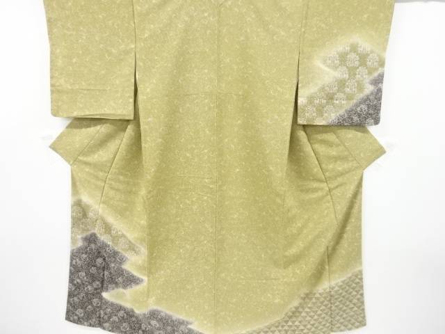 未使用品　仕立て上がり　のり散らしに達磨模様節紬訪問着【着】(4)