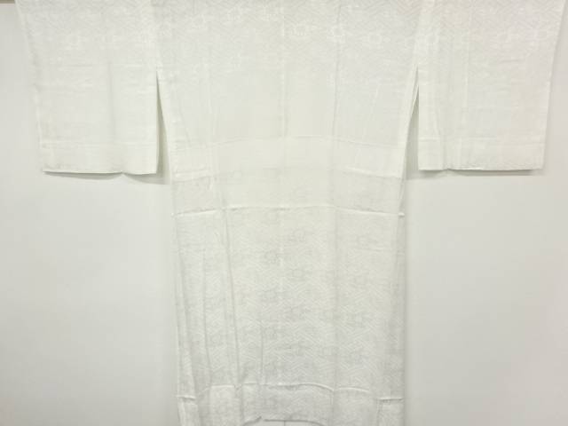 紗綾型に草花模様織り出し単衣長襦袢【中古】【着】