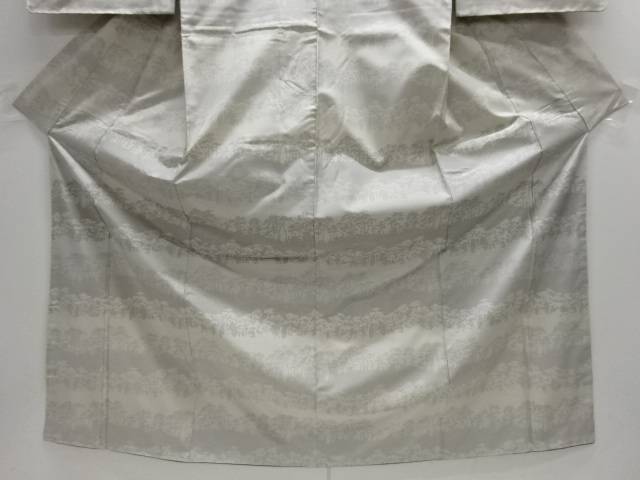 樹木模様織り出し本場白大島紬付け下げ着物【中古】【着】