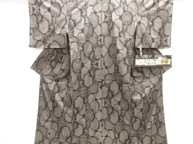 華紋織り出し本場泥大島紬着物(5マルキ)【中古】【着】のサムネイル