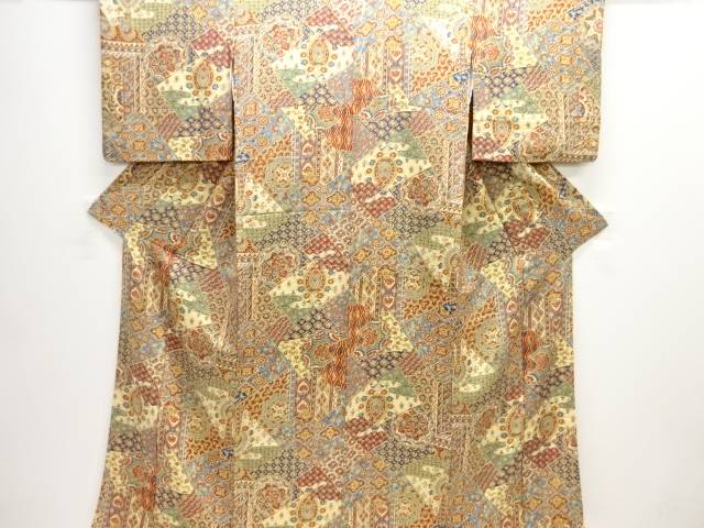 切りばめ風　花動物更紗模様小紋着物【中古】【着】