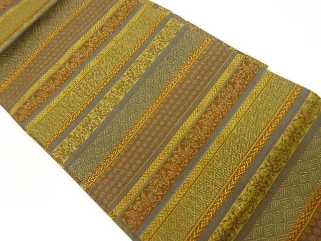 横段に変わり草花・幾何学模様織出し名古屋帯【中古】【着】