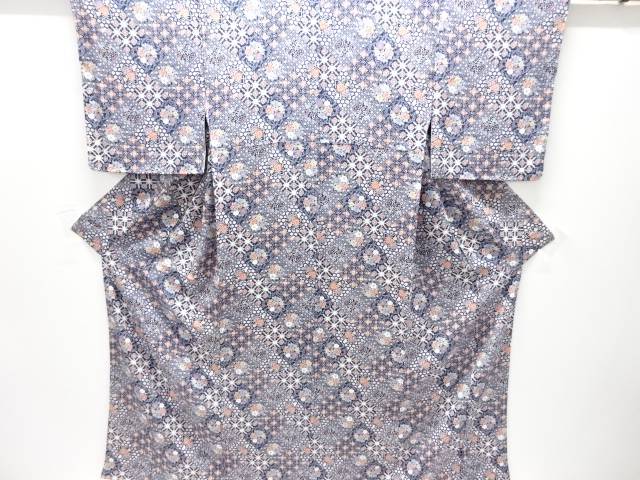 未使用品　花古典柄小紋着物【着】