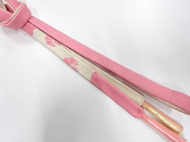 （単位：cm） 時代 現代(1989 - ) 状態 非常によい 素材 正絹 【商品説明】 未使用品にて状態は大変良いです。 使用可能です。 採寸：検品：守屋　撮影：守屋【合計3980円以上の購入で送料無料】 未使用品　正絹　手組帯締め【着】【和装小物】