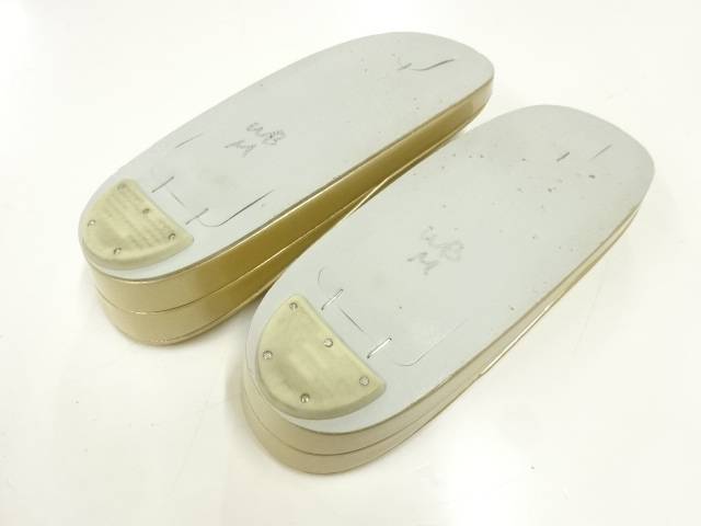 Kimono-Shinei 2号店の和装草履（Mサイズ）【中古】【着】【和装小物】｜アングル3