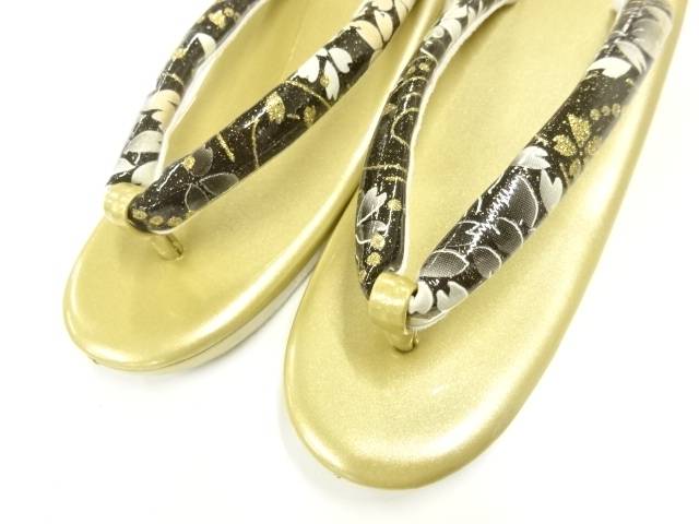 Kimono-Shinei 2号店の和装草履（Mサイズ）【中古】【着】【和装小物】｜アングル2