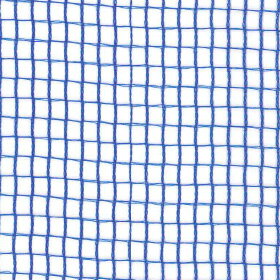 農作物の風除け　防風ネット 材質ポリエチレン カラーブルー ネット目合い6mm　ラッセル網 遮光・防霜・保湿・防風などの農園芸用資材として ポリエチレン繊維を、特殊編みした農園芸資材です。 軽くて、強く、耐久性に優れ経済的です。 ラッセル編みで、目ズレ・ほつれを起こしません。 遮光、防雹、保温、防風あらゆる用途に使用できます。特長 軽くて作業性に優れています 強力で耐久性が優れ経済的です 酸やアルカリ、カビにも強く泥水・塩水にも威力を発揮します 強力ラッセル編みで目づれ・ほつれを起こしません 通気性・透水性が抜群なので栽培効率が向上します 防風ネット性能一覧表 目合い(mm)色遮へい率(％)遮光率(％) 2mmブルー約60〜65％約35ホワイト約35ブラック約504mmブルー約30〜35％約20ホワイト約20ブラック約30 6mmブルー約30〜35％約20％ホワイト約20％ 9mmホワイト約25〜30％約10％ ハトメ加工・ロープ加工・別注サイズ加工も承ります ご希望の場合は、お気軽にお問い合わせください。 TEL：052-451-8152 FAX：052-459-7177